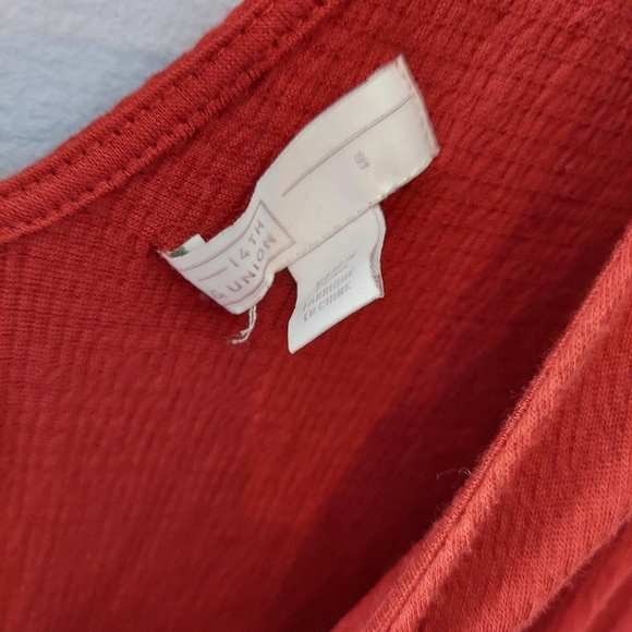 14th & union rust red wrap tank top size small - Picture 2 of 5